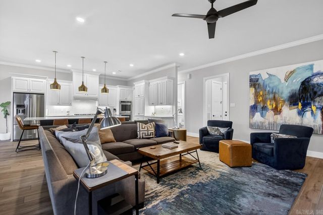 101 War Eagle Drive, Maumelle, AR 72113