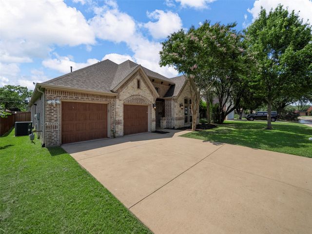 13023 Holbrook Drive, Farmers Branch, TX 75234