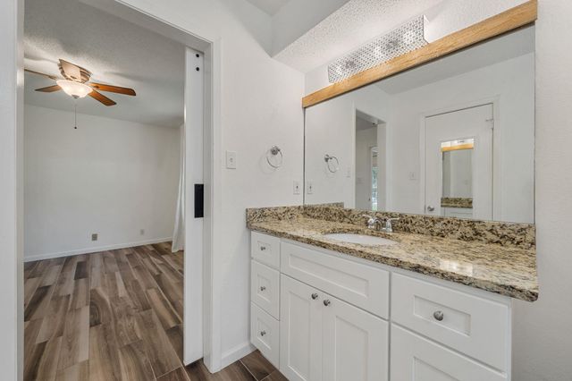 9618 Sugar Hill DR B, Austin, TX 78748