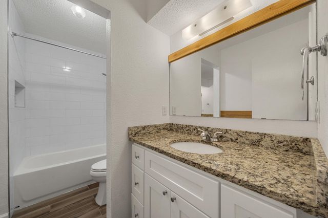 9618 Sugar Hill DR B, Austin, TX 78748