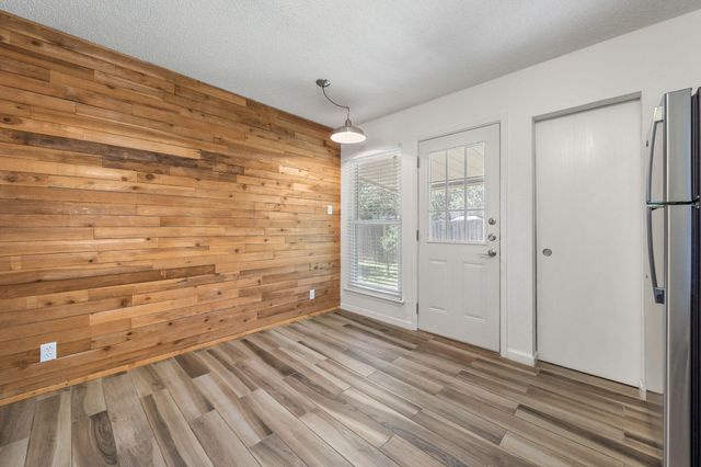 9618 Sugar Hill DR B, Austin, TX 78748