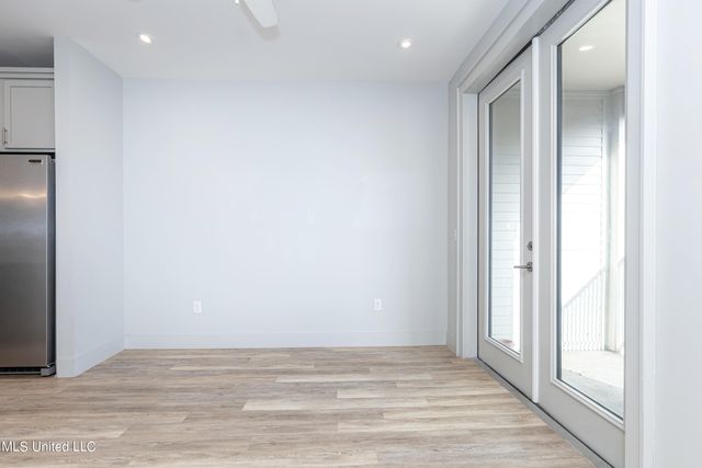 2501 Bienville Boulevard, 135, Ocean Springs, MS 39564