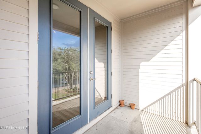 2501 Bienville Boulevard, 135, Ocean Springs, MS 39564