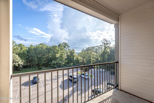 2501 Bienville Boulevard, 135, Ocean Springs, MS 39564