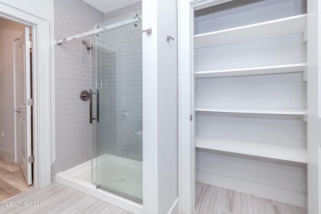 2501 Bienville Boulevard, 135, Ocean Springs, MS 39564