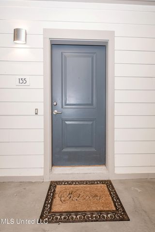 2501 Bienville Boulevard, 135, Ocean Springs, MS 39564