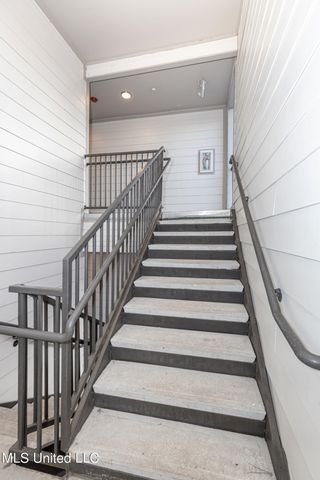 2501 Bienville Boulevard, 135, Ocean Springs, MS 39564