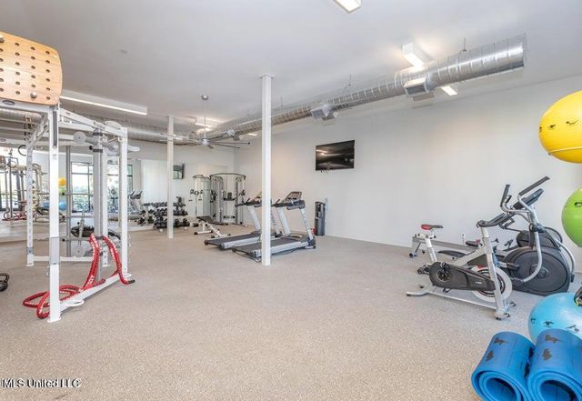 2501 Bienville Boulevard, 135, Ocean Springs, MS 39564