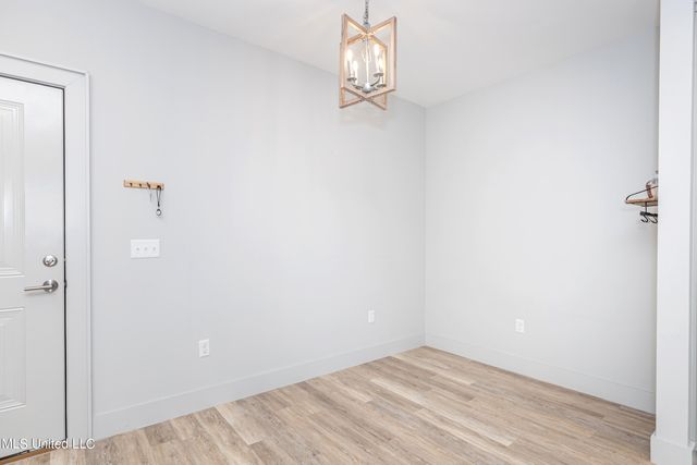 2501 Bienville Boulevard, 135, Ocean Springs, MS 39564