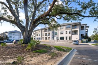 2501 Bienville Boulevard, 135, Ocean Springs, MS 39564
