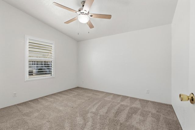 2113 Barrington Ln, Modesto, CA 95350