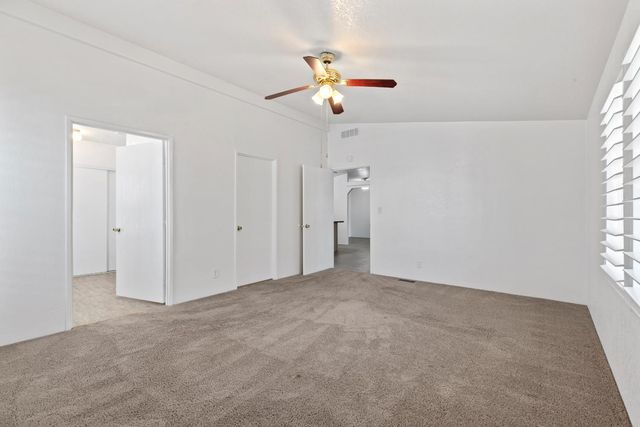 2113 Barrington Ln, Modesto, CA 95350