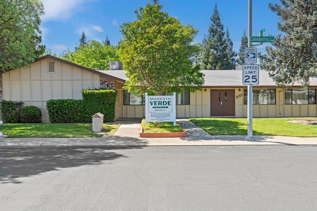 2113 Barrington Ln, Modesto, CA 95350