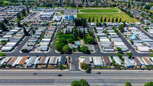 2113 Barrington Ln, Modesto, CA 95350