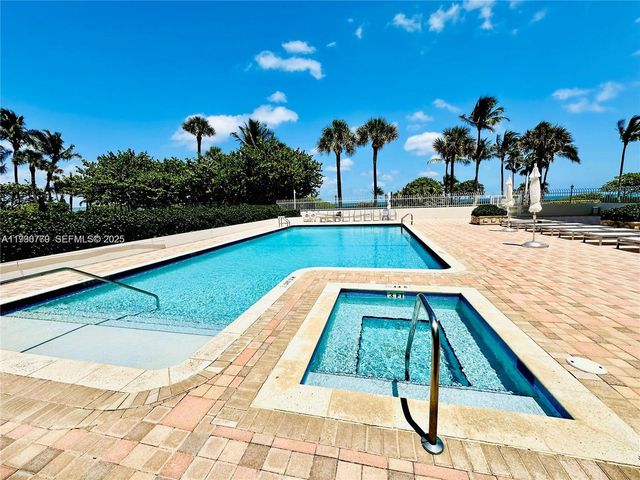 8855 Collins Ave 11C, Surfside, FL 33154