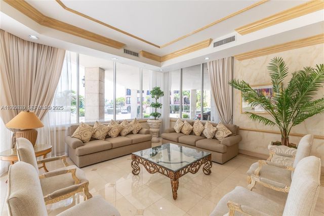 8855 Collins Ave 11C, Surfside, FL 33154