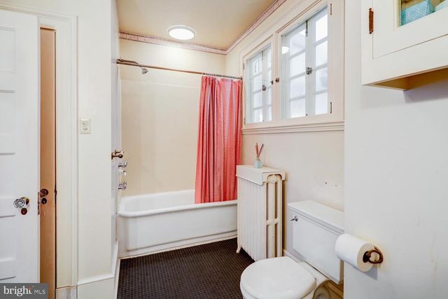 340 E ORANGE ST, Lancaster, PA 17602