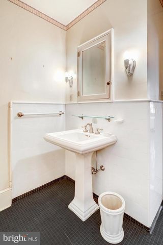 340 E ORANGE ST, Lancaster, PA 17602