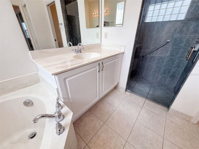4223 63RD TERRACE E, Sarasota, FL 34243