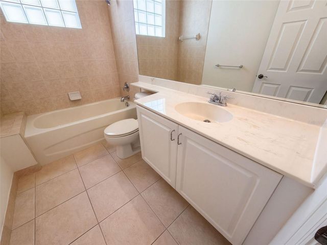 4223 63RD TERRACE E, Sarasota, FL 34243