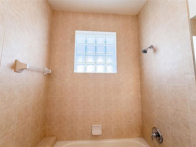 4223 63RD TERRACE E, Sarasota, FL 34243