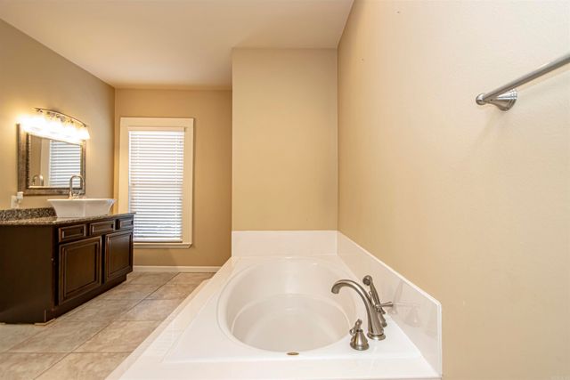 1201 W 35th Street, Little Rock, AR 72206