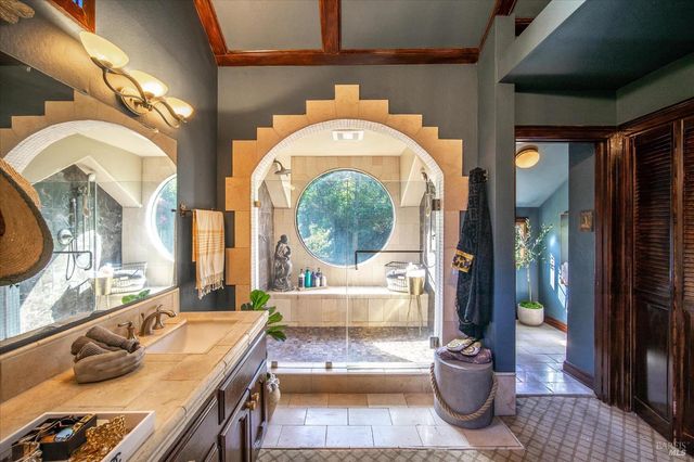 1412 Quail Ct, Santa Rosa, CA 95404