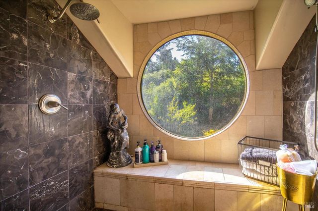 1412 Quail Ct, Santa Rosa, CA 95404