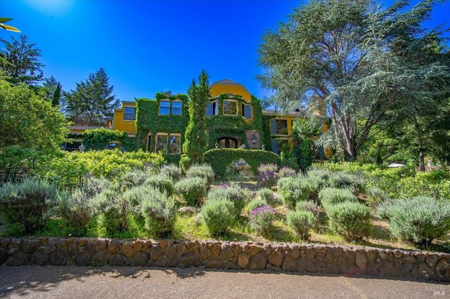 1412 Quail Ct, Santa Rosa, CA 95404