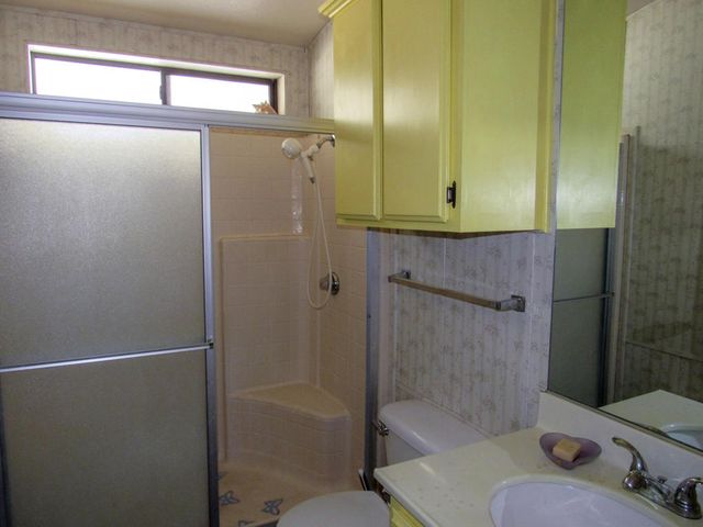 38521 Commons Valley Drive, Palm Desert, CA 92260