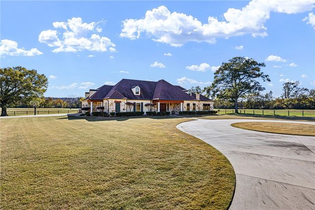 2365 W Gum Log Road, Russellville, AR 72802