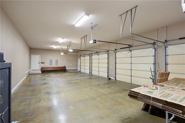 2365 W Gum Log Road, Russellville, AR 72802