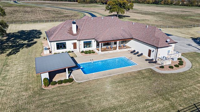 2365 W Gum Log Road, Russellville, AR 72802