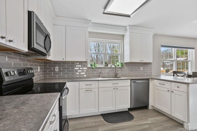 1325 Quarry Drive, Mohegan Lake, NY 10547