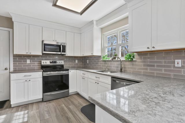 1325 Quarry Drive, Mohegan Lake, NY 10547