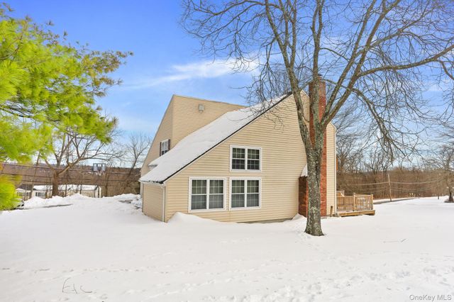 1325 Quarry Drive, Mohegan Lake, NY 10547