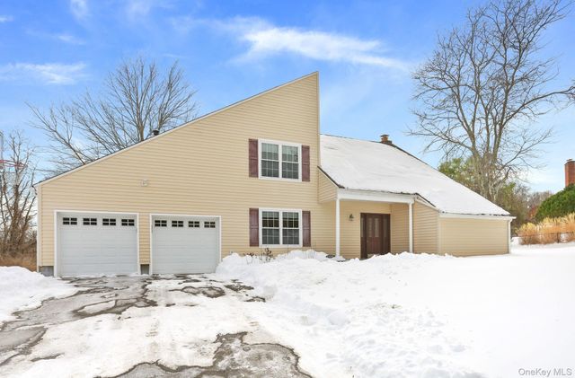 1325 Quarry Drive, Mohegan Lake, NY 10547