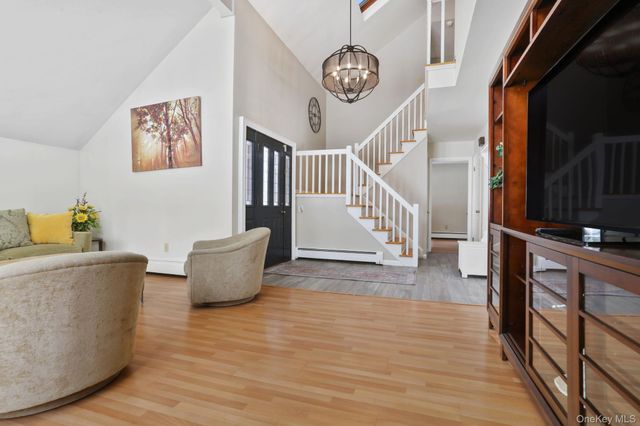 1325 Quarry Drive, Mohegan Lake, NY 10547