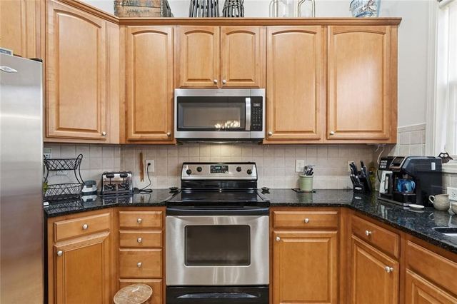 231 Villa Creek Parkway, Canton, GA 30114