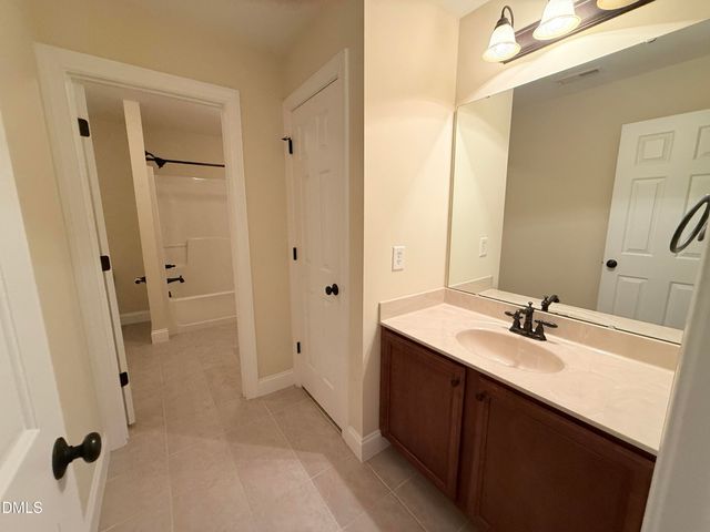 640 Canvas Drive, Wake Forest, NC 27587