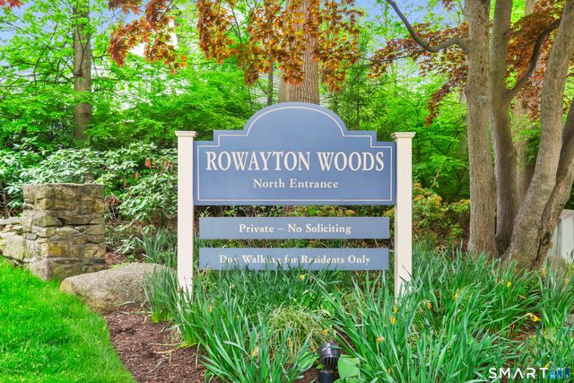 22 Rowayton Woods Drive 22, Norwalk, CT 06854