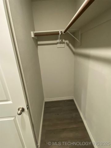 7122 E 155th Place S, Bixby, OK 74008