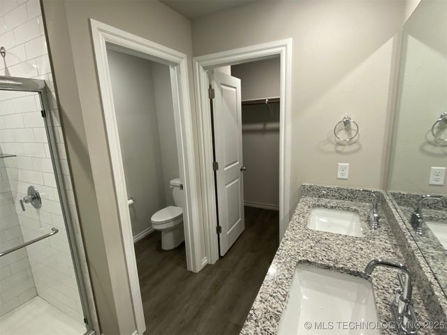 7122 E 155th Place S, Bixby, OK 74008