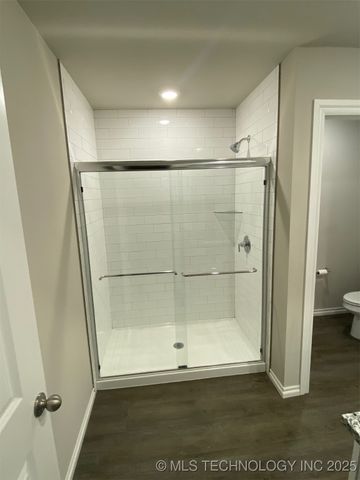 7122 E 155th Place S, Bixby, OK 74008