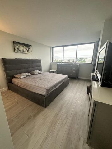 1300 S Highway A1a 326, Jupiter, FL 33477