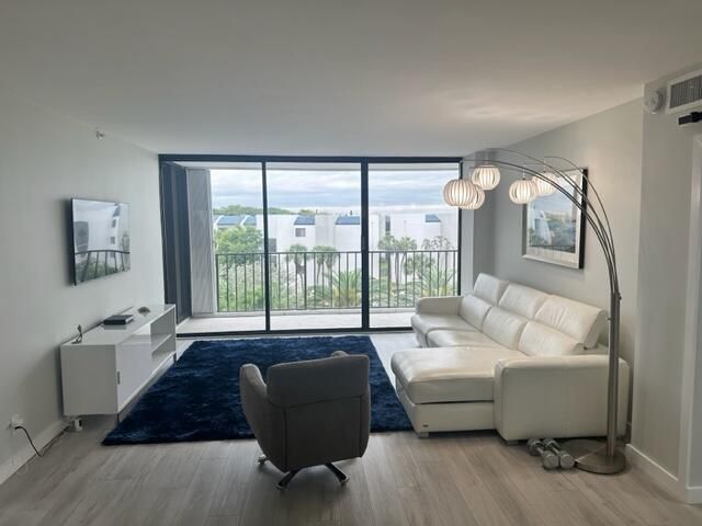 1300 S Highway A1a 326, Jupiter, FL 33477