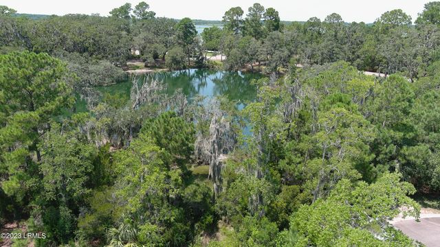 8 Lady Rebecca Court, Beaufort, SC 29907