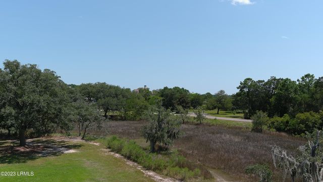 8 Lady Rebecca Court, Beaufort, SC 29907