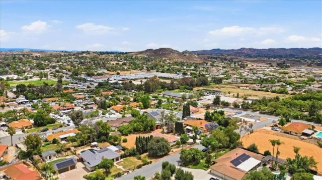 16430 Everetts, Riverside, CA 92504