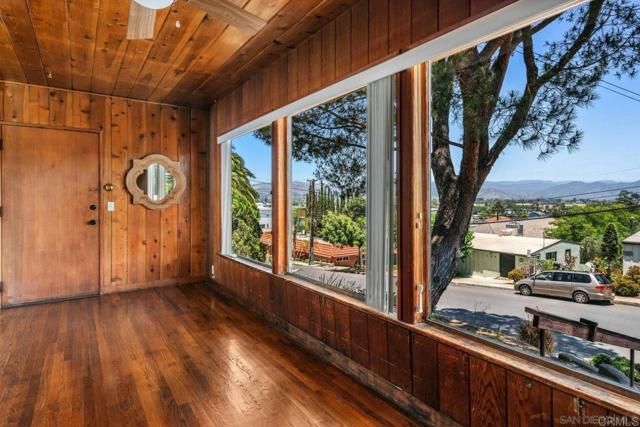 145 S Grape Street, Escondido, CA 92025